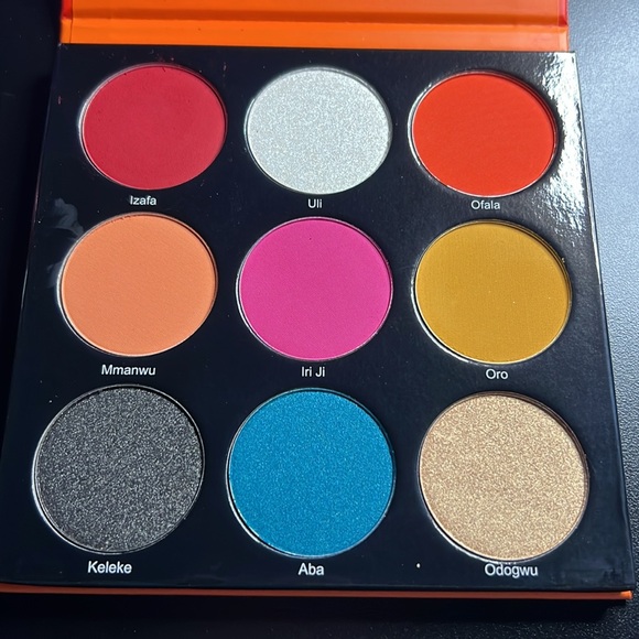 The Festival By Juvia’s eyeshadow palette - Picture 4 of 6